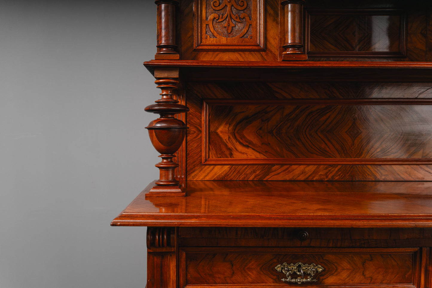 Prunkvolles Gründerzeit Buffetschrank