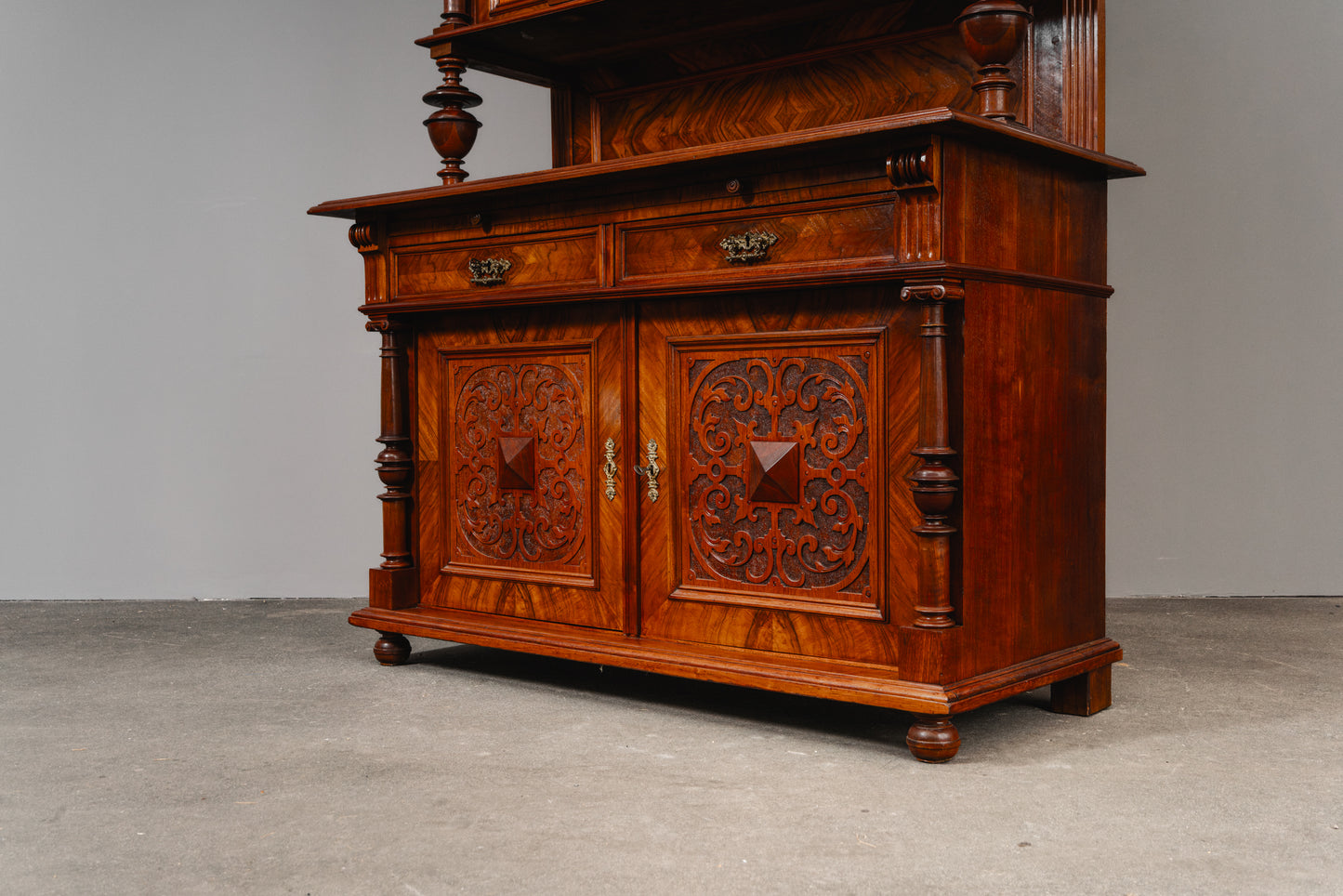 Prunkvolles Gründerzeit Buffetschrank