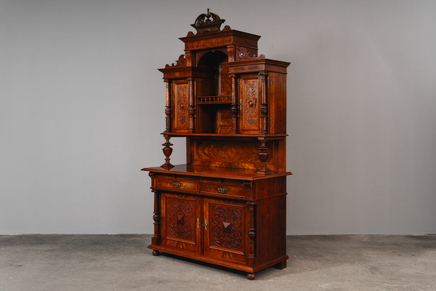 Prunkvolles Gründerzeit Buffetschrank