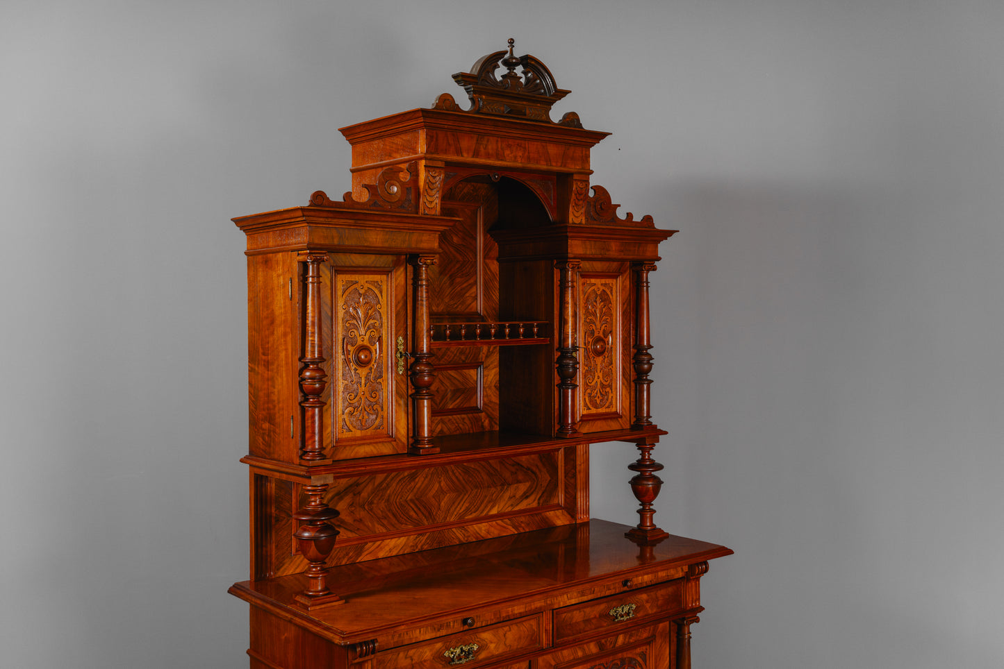 Prunkvolles Gründerzeit Buffetschrank