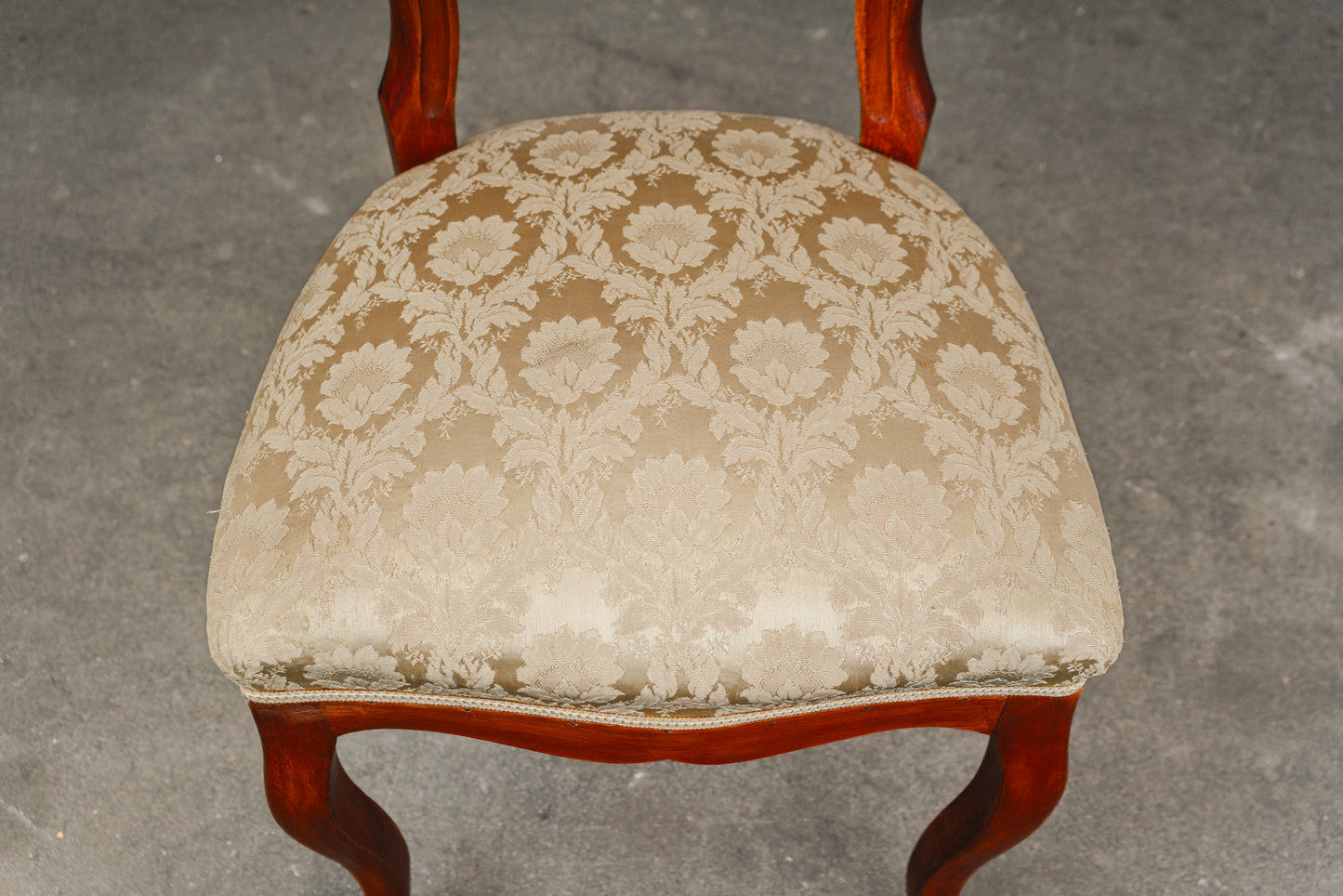 Elegantes 4er Set Stühle im Biedermeier Stil