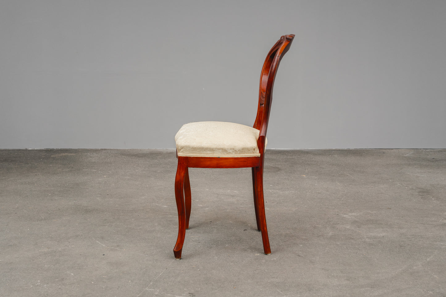 Elegantes 4er Set Stühle im Biedermeier Stil