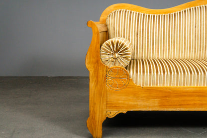 Atemberaubendes Biedermeier Sofa