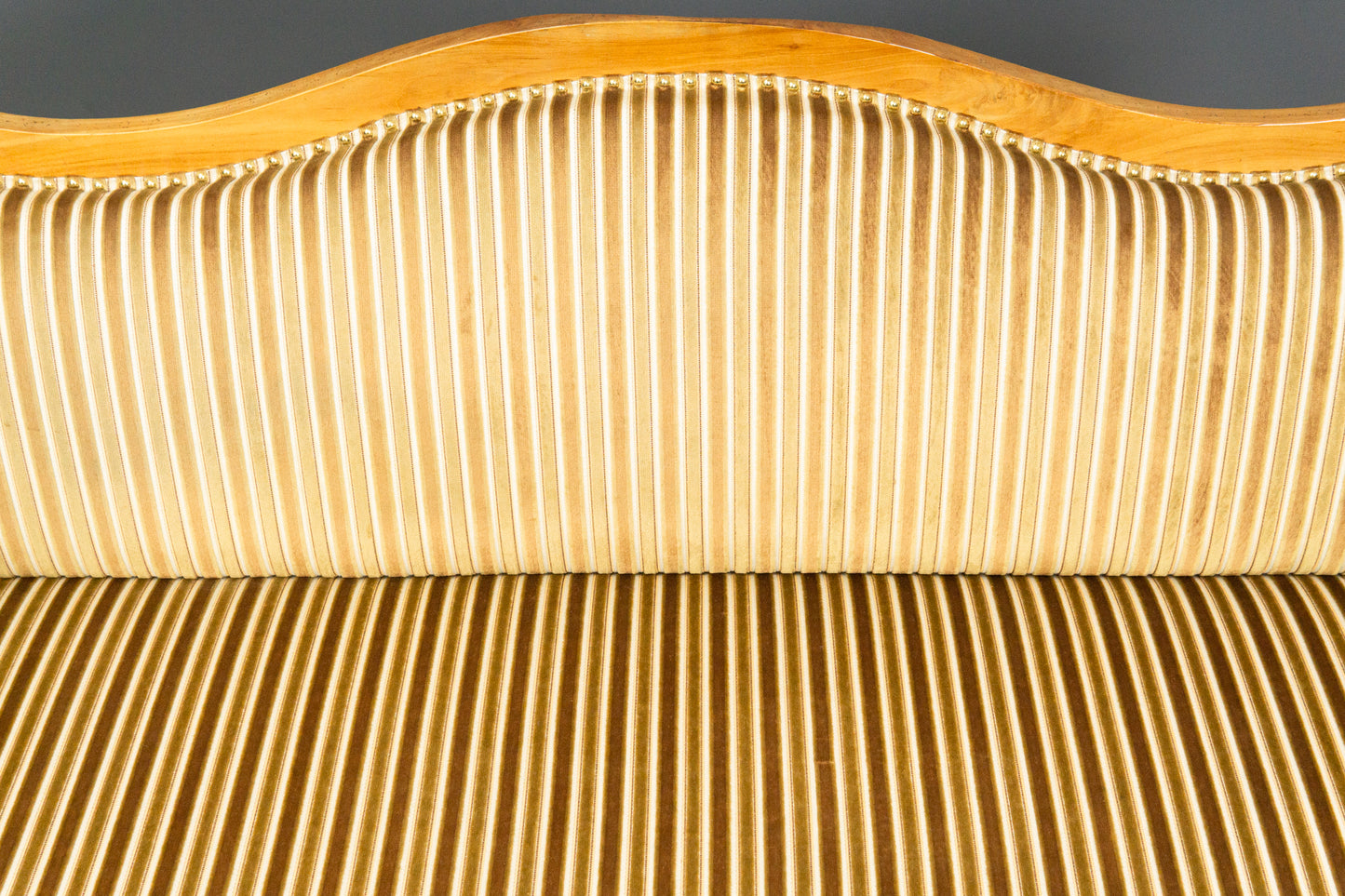 Atemberaubendes Biedermeier Sofa