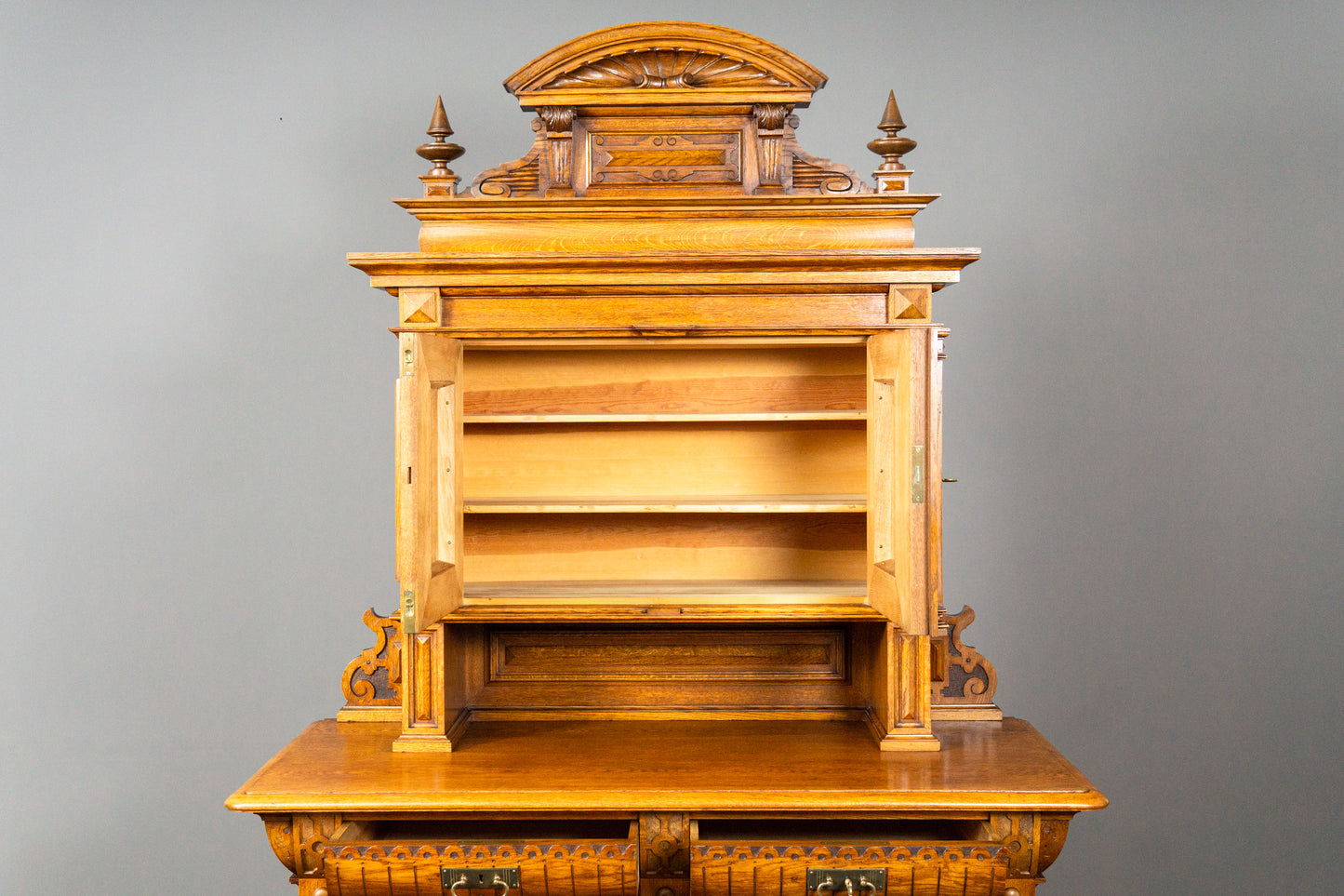 Schöner Gründerzeit Buffetschrank