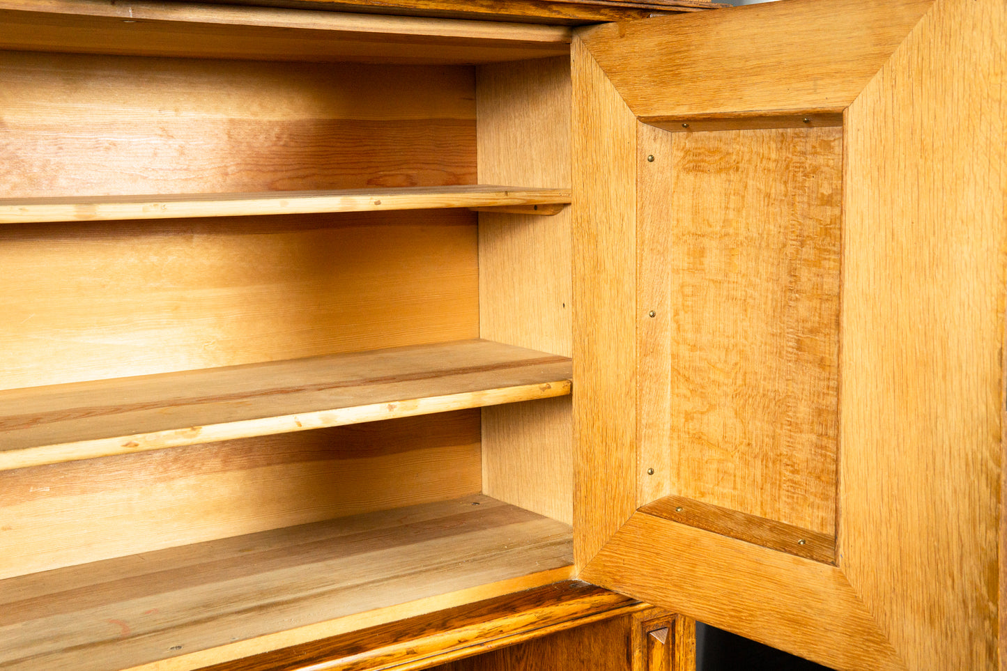 Schöner Gründerzeit Buffetschrank