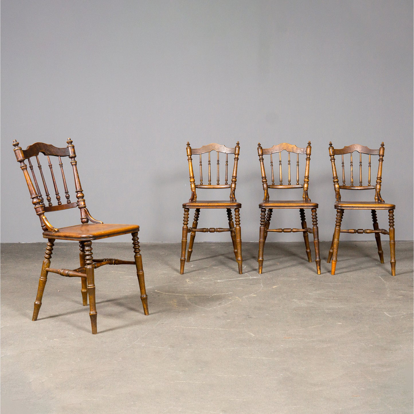 Antikes 4er Set Stühle