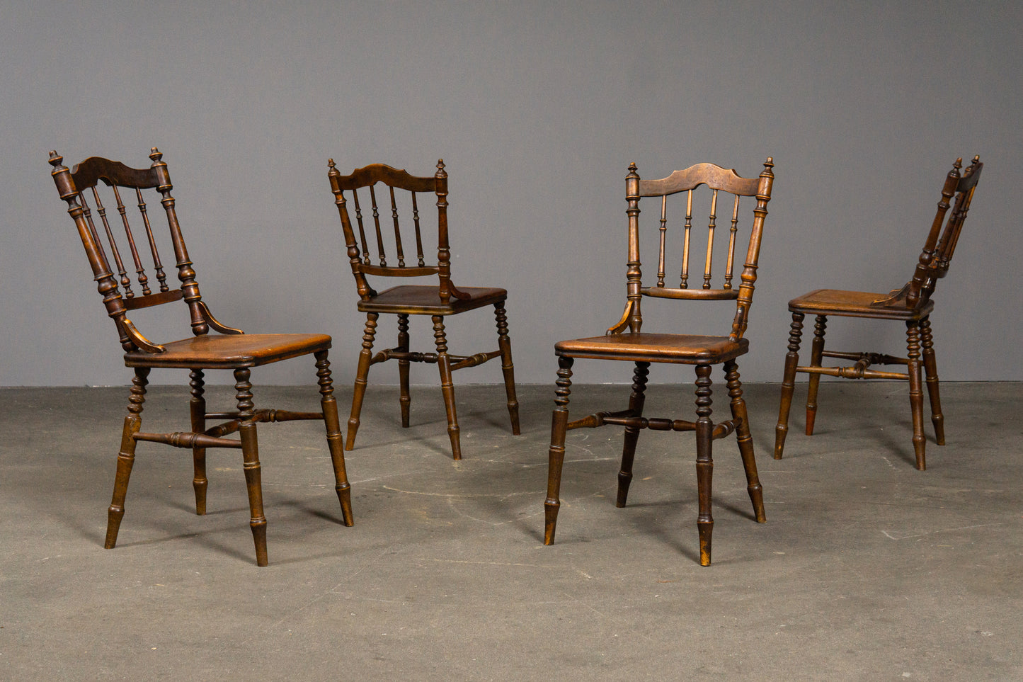 Antikes 4er Set Stühle