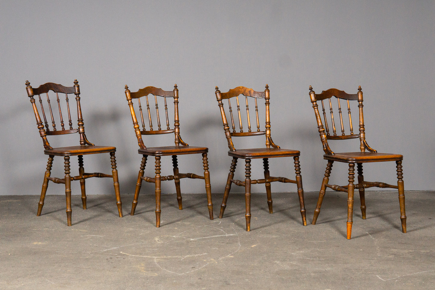 Antikes 4er Set Stühle