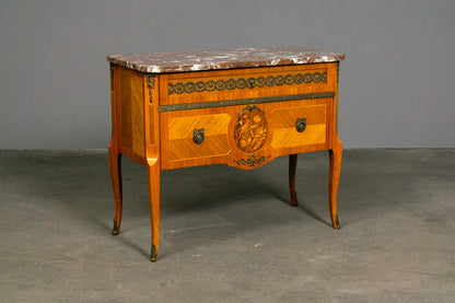 Wunderschöne Kommode im Louis XVI Stil