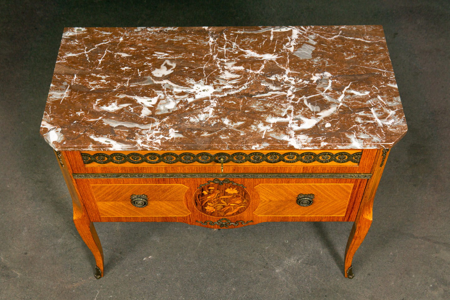 Wunderschöne Kommode im Louis XVI Stil