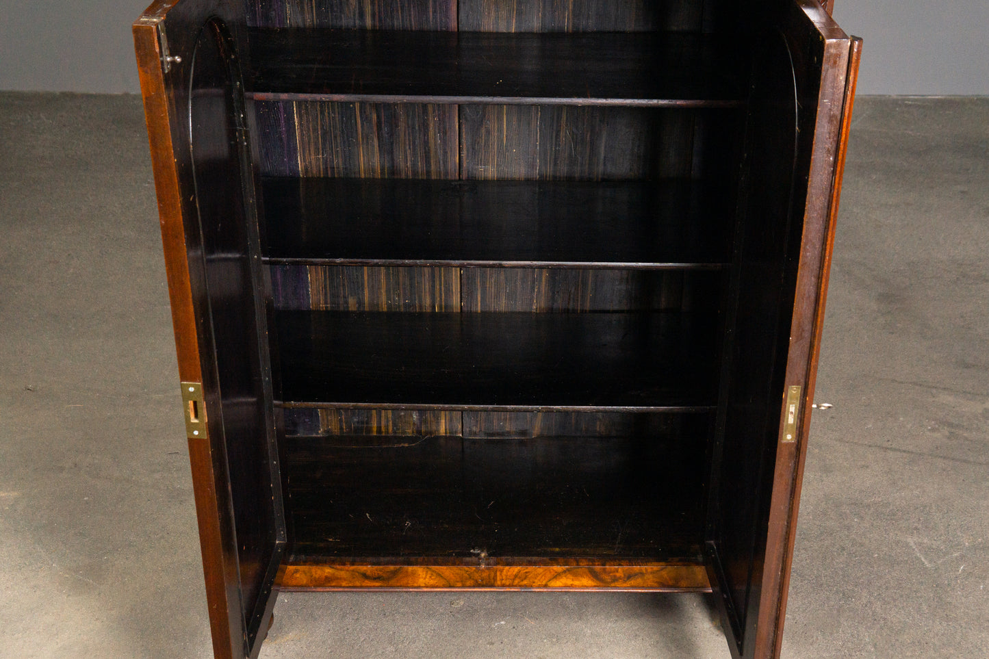 Schönes Gründerzeit Vertiko