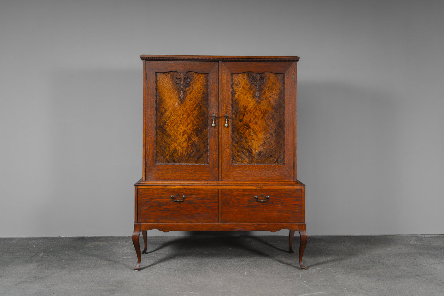 Wunderschöner Jugendstil Wäscheschrank