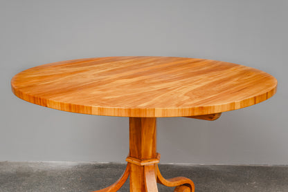 Außergewöhnlicher Biedermeier Tisch