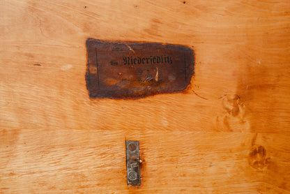 Außergewöhnlicher Biedermeier Tisch