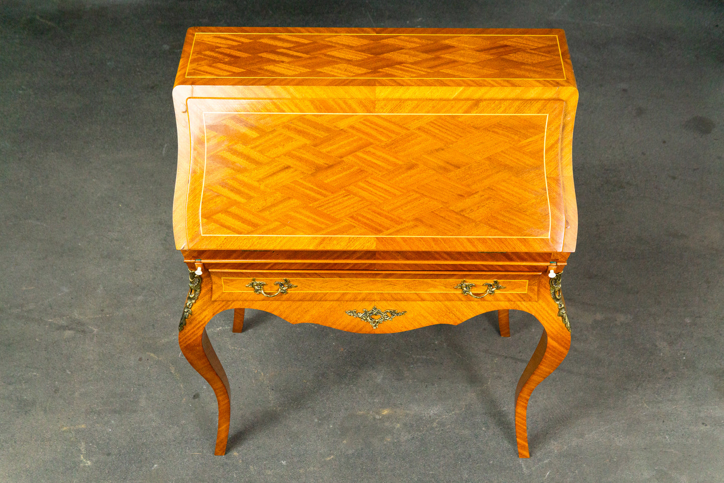 Wunderschöner Sekretär im Louis XV Stil