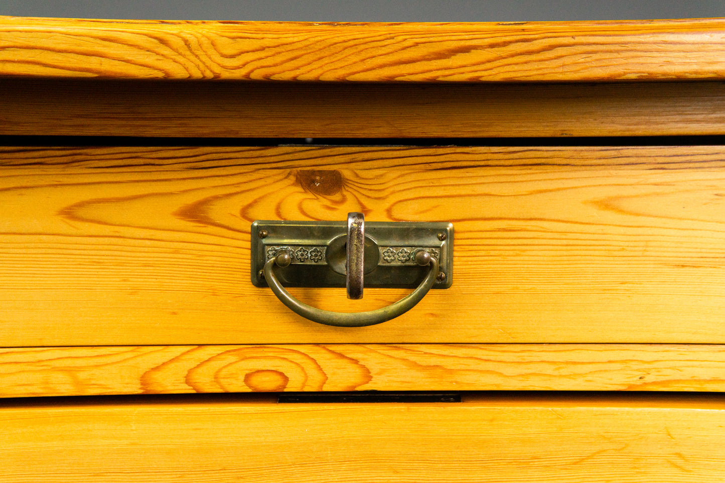 Elegante Jugendstil Kommode