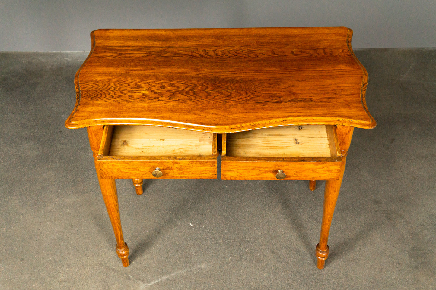 Eleganter Biedermeier Damenschreibtisch