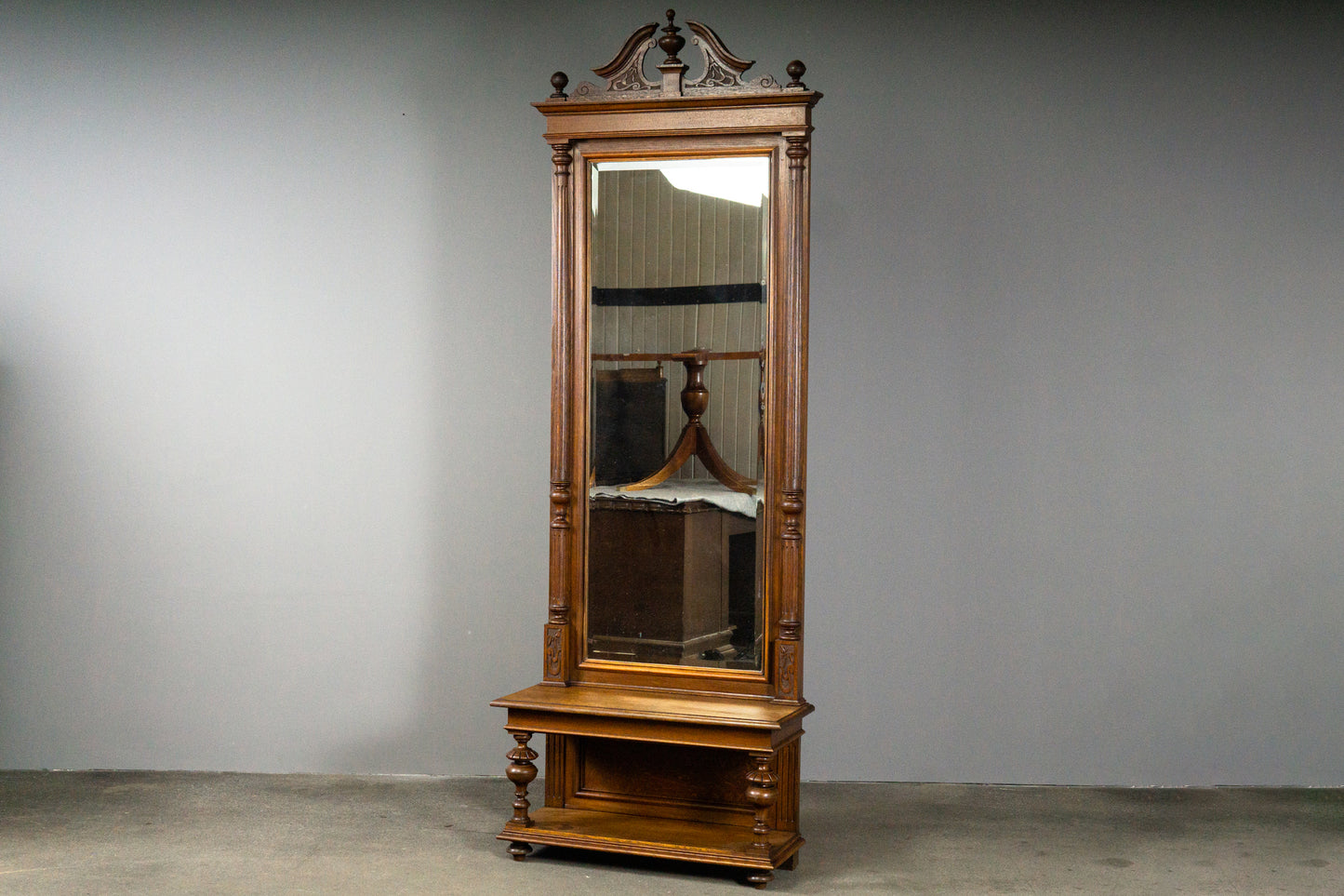 Eleganter Antiker Wandspiegel