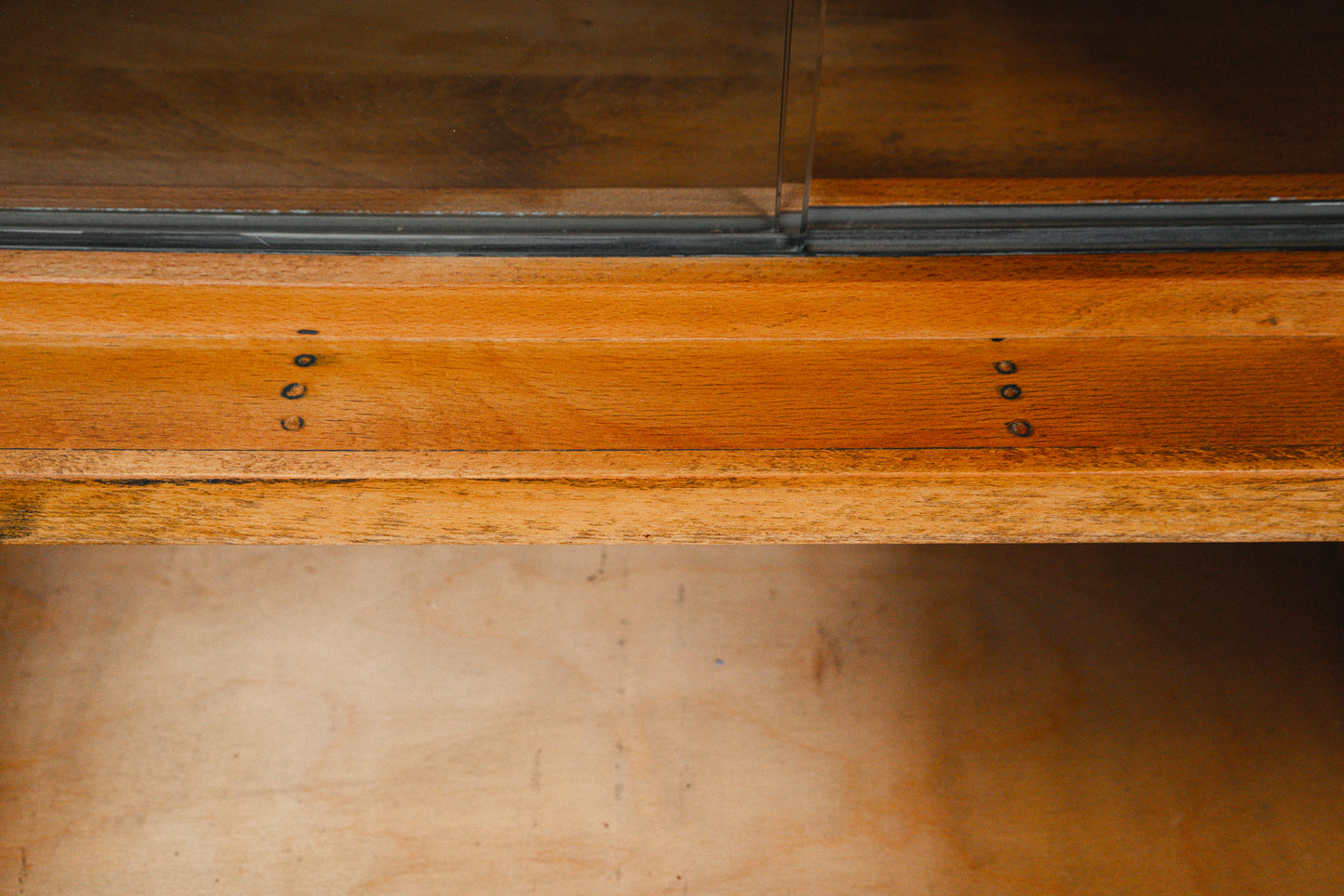 Praktischer Schubladenschrank im Industriedesign