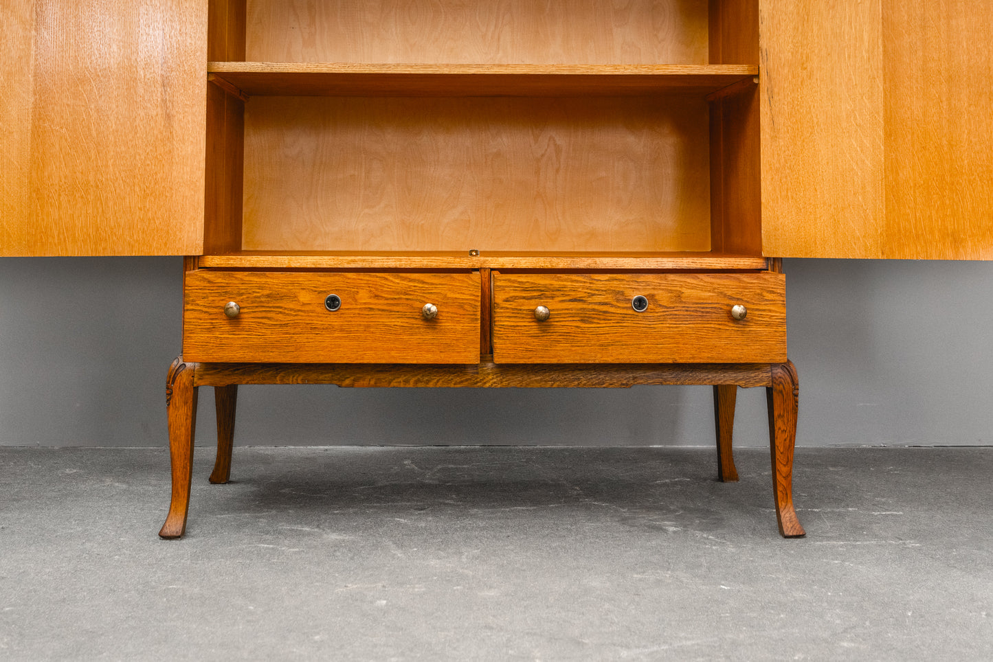 Schöner Jugendstil Wäscheschrank