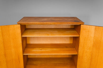 Schöner Jugendstil Wäscheschrank