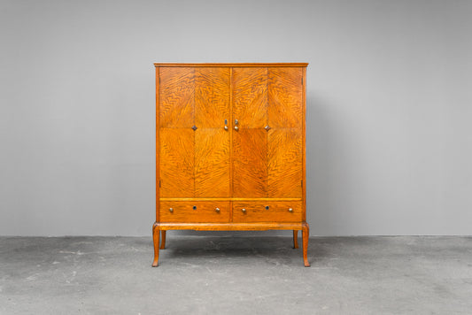 Schöner Jugendstil Wäscheschrank