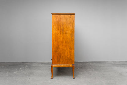 Schöner Jugendstil Wäscheschrank