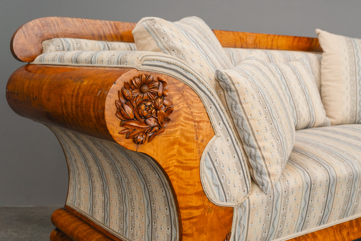 Wunderschönes Biedermeier Sofa