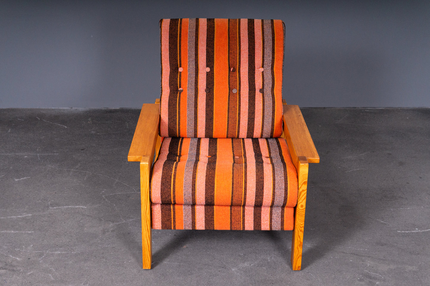 Schönes Vintage Sofa mit zwei Sesseln