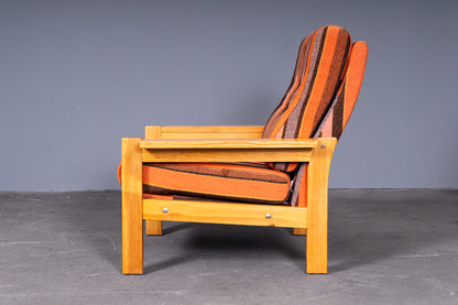 Schönes Vintage Sofa mit zwei Sesseln