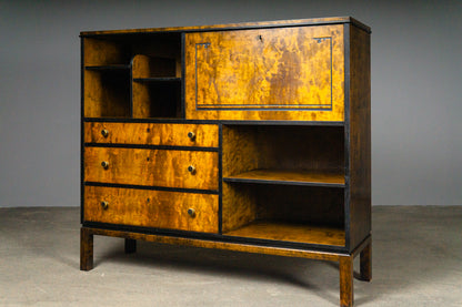 Praktisches Art Déco Highboard