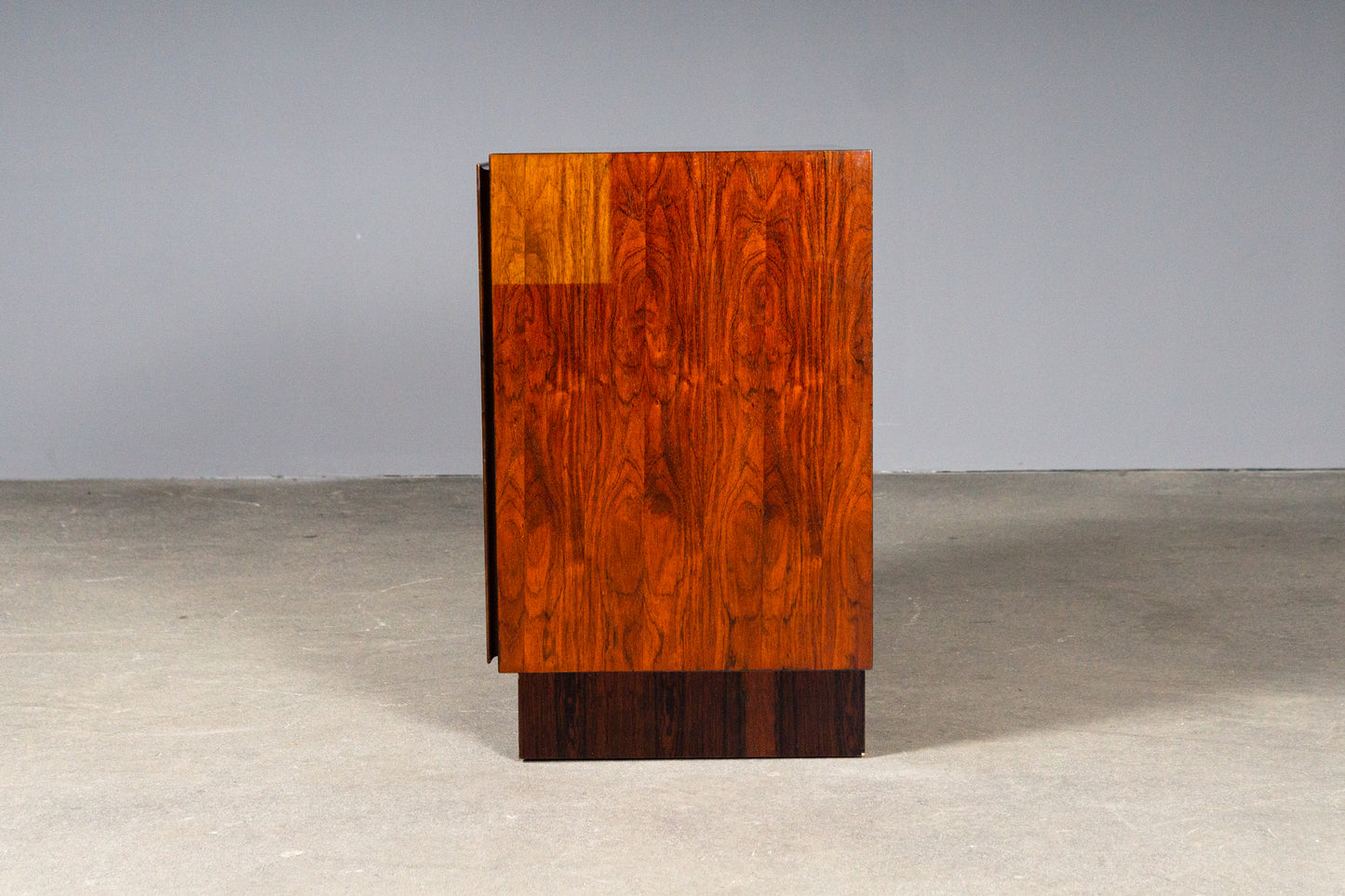 Schöne Mid-Century Kommode