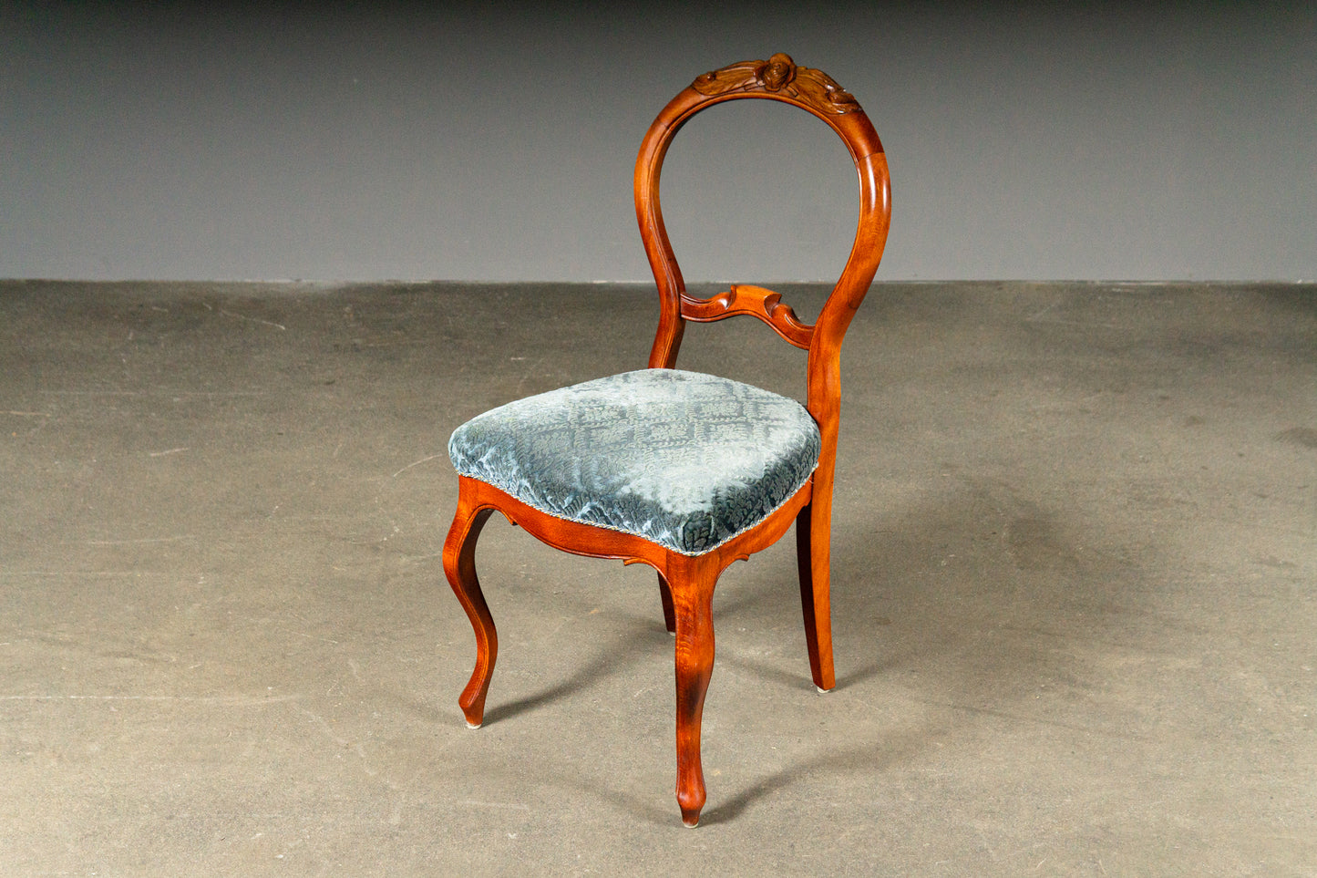 Schönes 4er Set Stühle im Biedermeier Stil