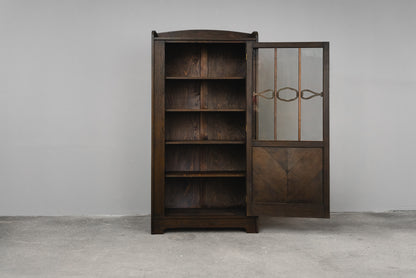 Eleganter Jugendstil Bücherschrank