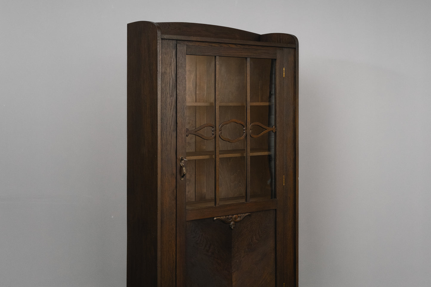 Eleganter Jugendstil Bücherschrank