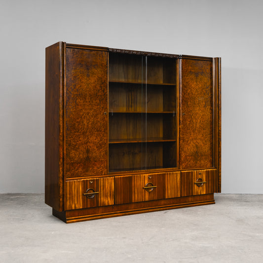 Besonderer Art Déco Bücherschrank