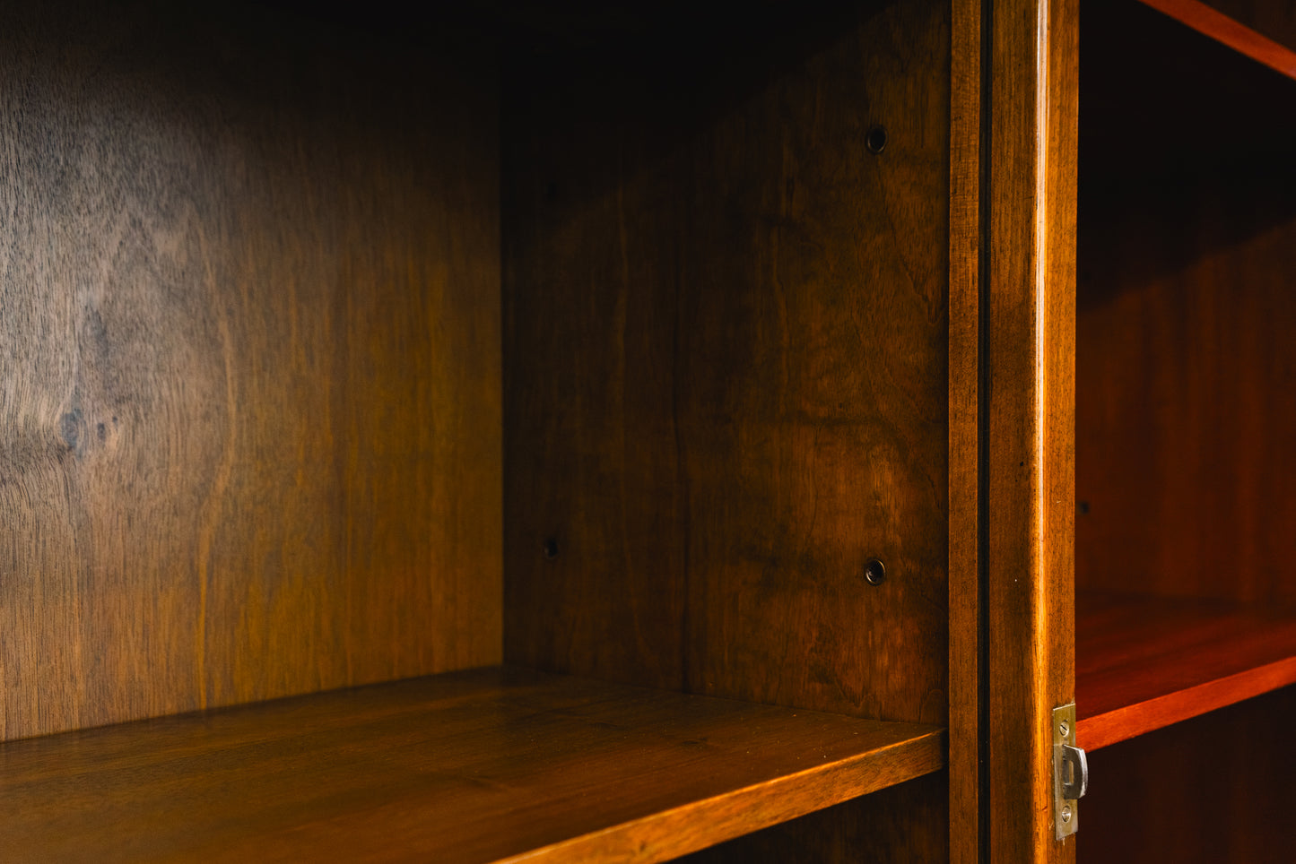 Besonderer Art Déco Bücherschrank