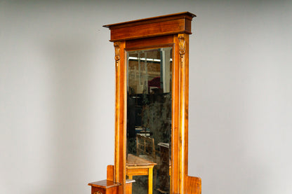 Eleganter Jugendstil Standspiegel