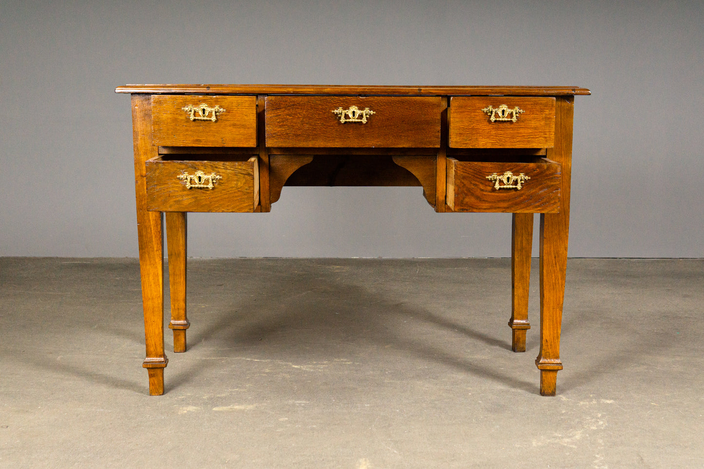 Schöner Biedermeier Schreibtisch