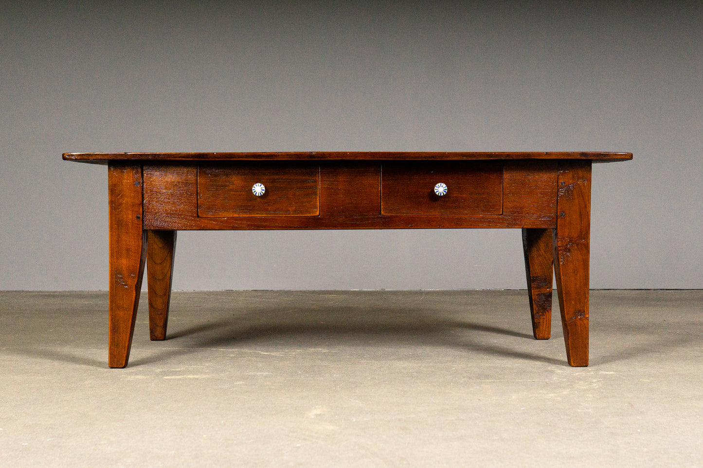 Schöner Vintage Couchtisch