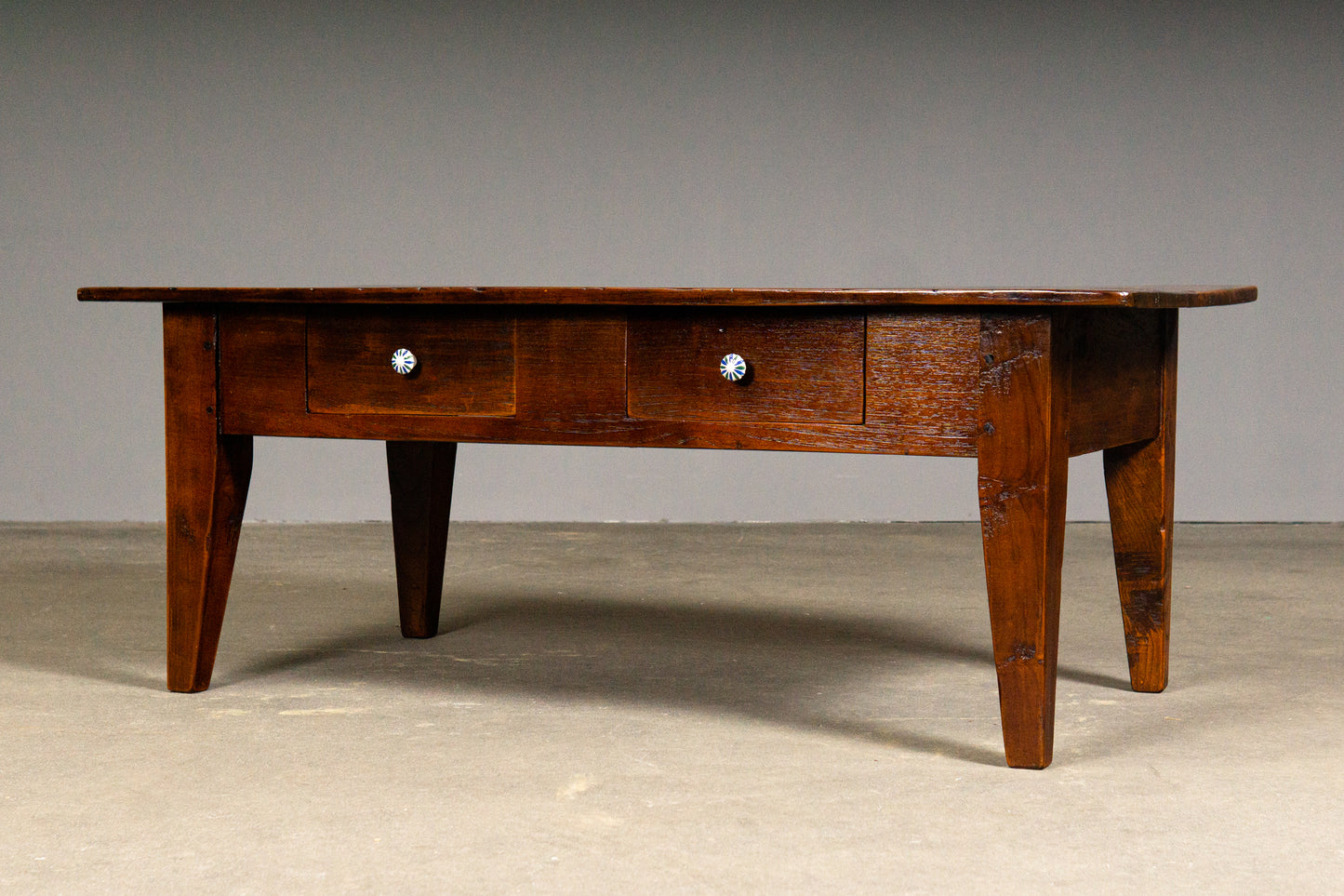 Schöner Vintage Couchtisch