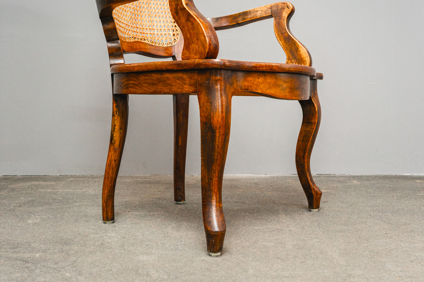 Schöner Biedermeier Stuhl