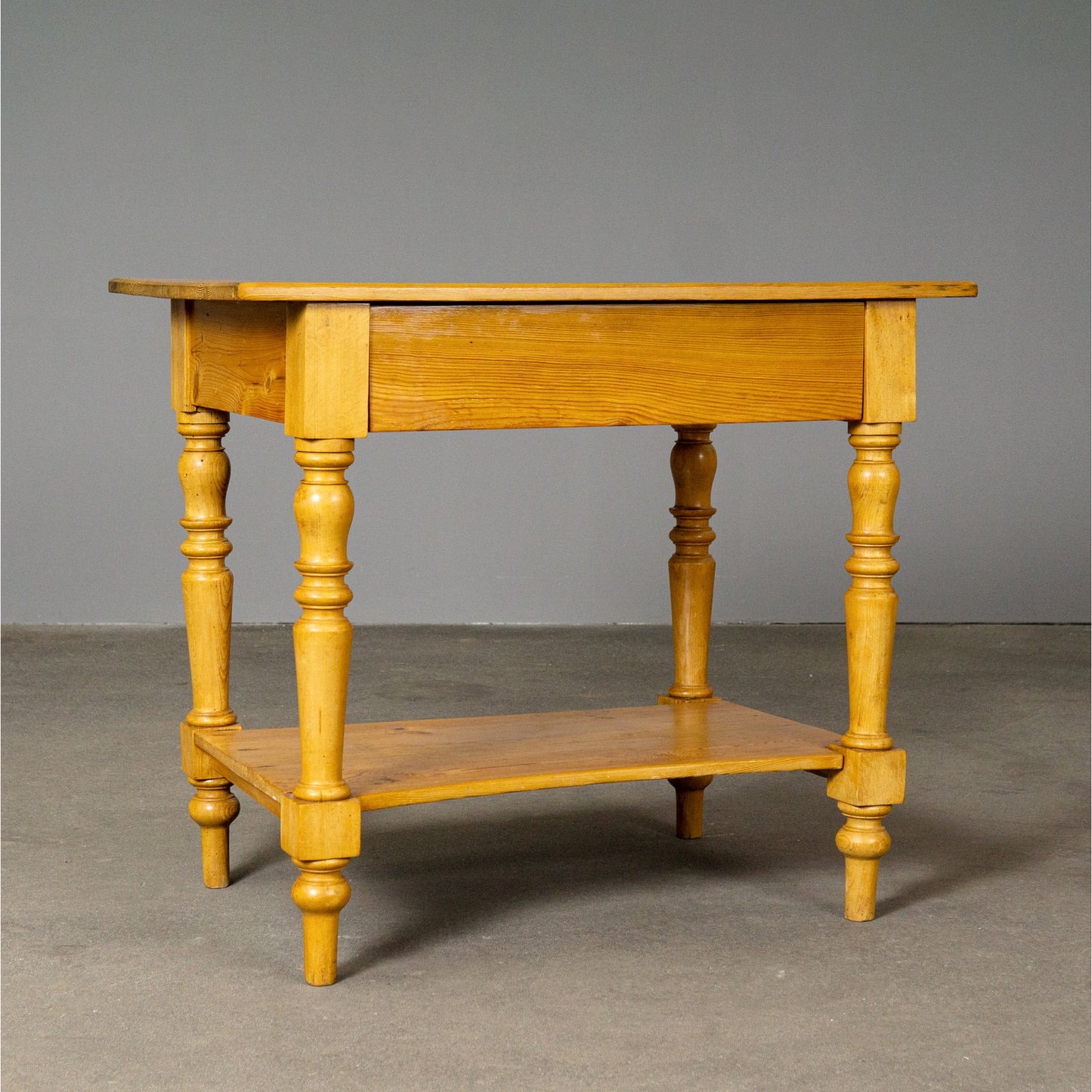 Kleiner Biedermeier Tisch