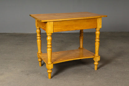 Kleiner Biedermeier Tisch