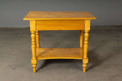 Kleiner Biedermeier Tisch