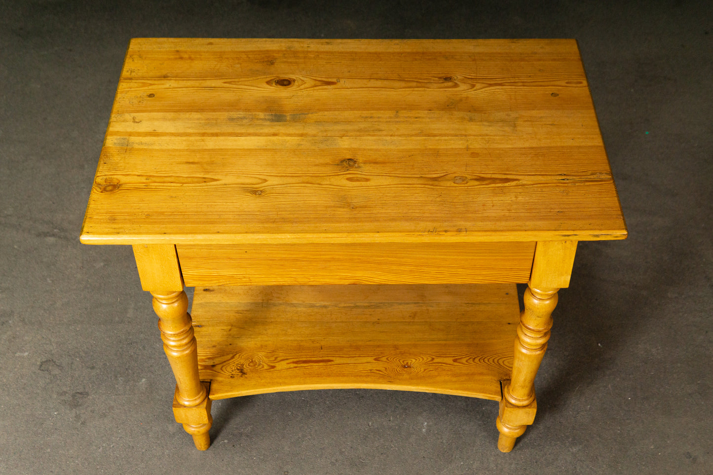 Kleiner Biedermeier Tisch