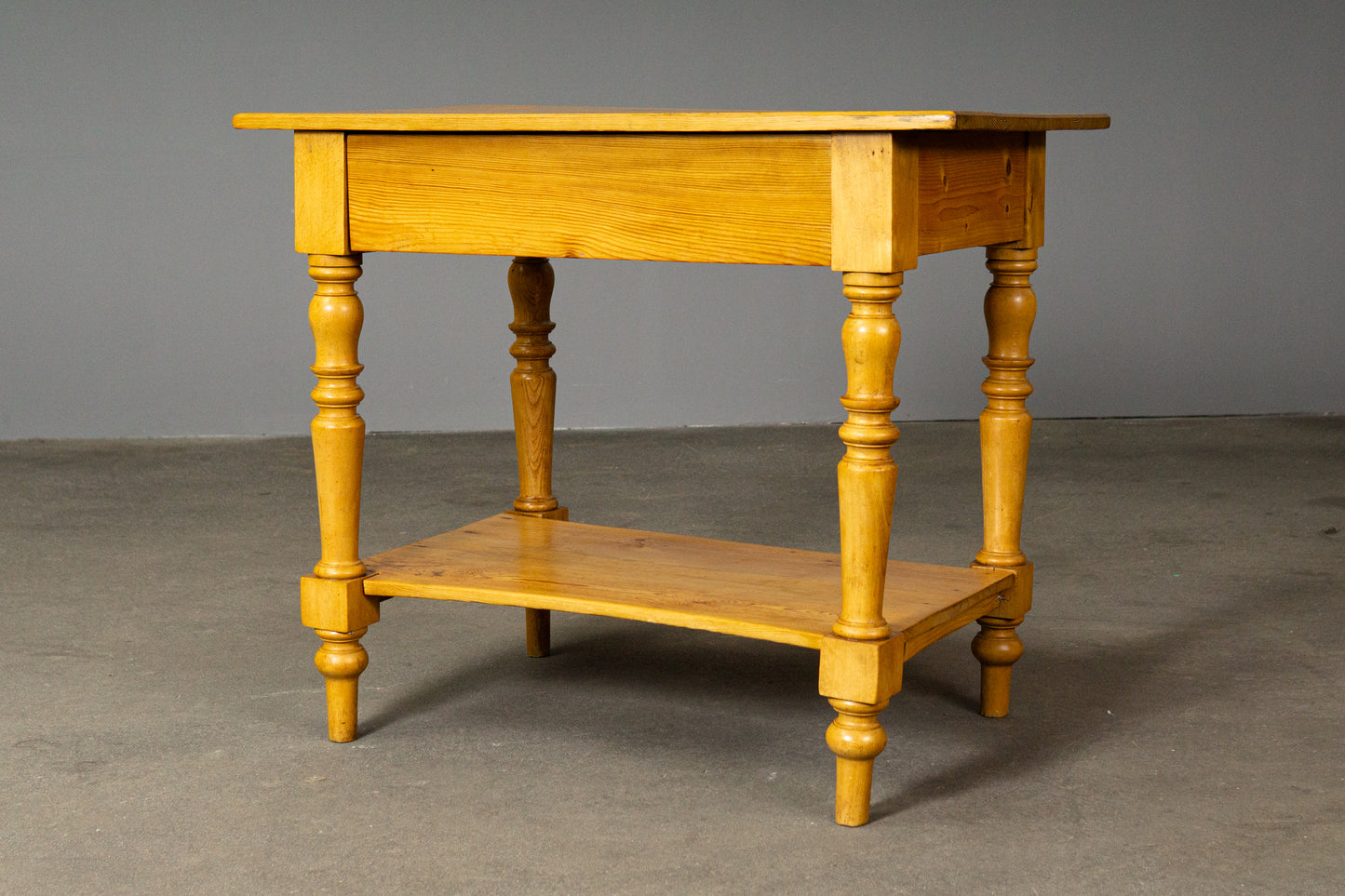 Kleiner Biedermeier Tisch