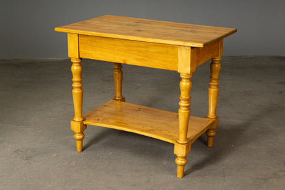 Kleiner Biedermeier Tisch