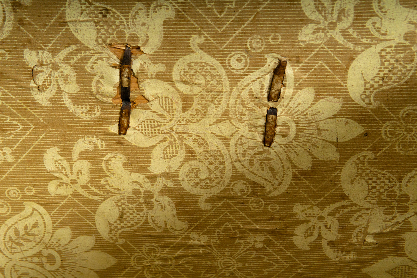 Wunderschöne Biedermeier Runddeckeltruhe